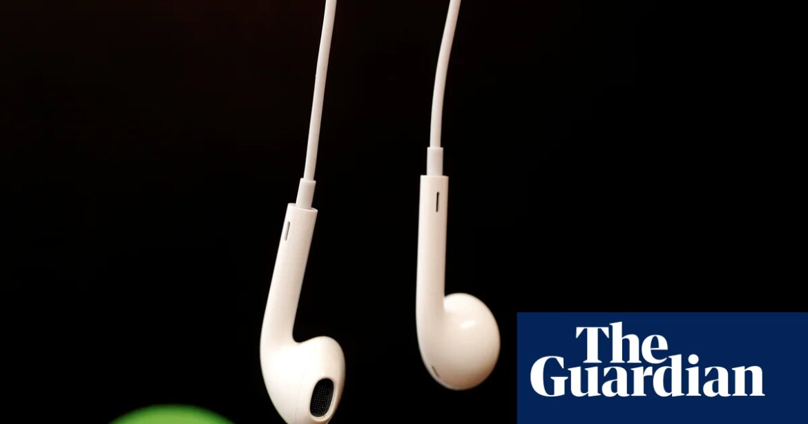 Activist group says it has sued Spotify | Spotify has scraped 86 million music files from

