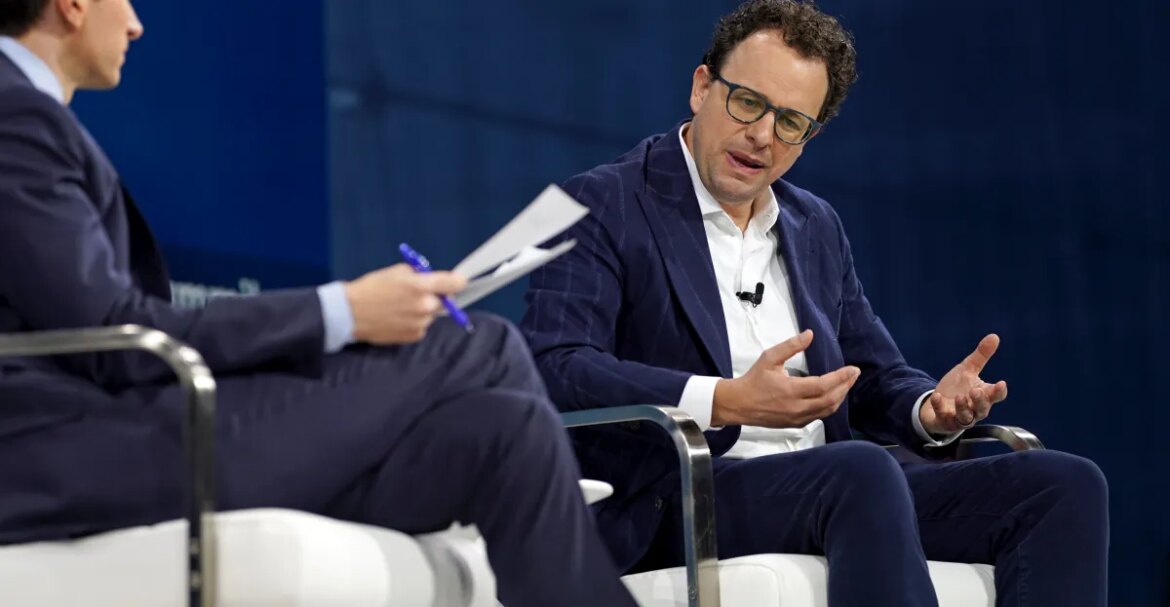 Anthropic's AI bubble 'YOLO' warning

