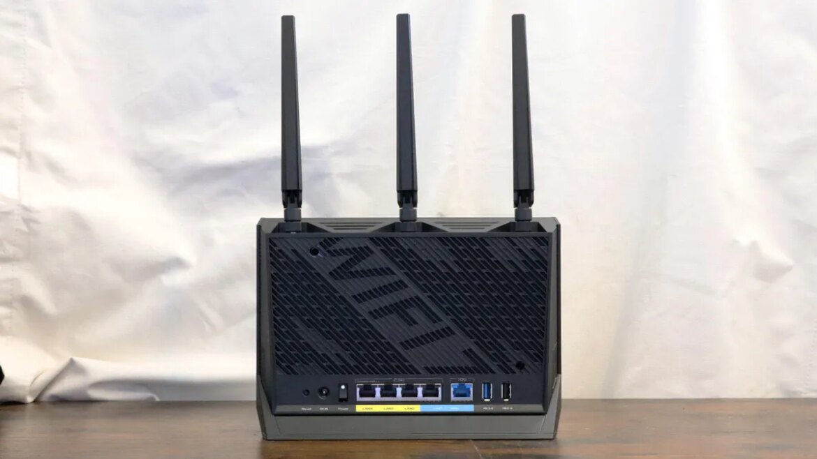 A PC Expert Explains Why Don't Use Your Router's USB Port When These Options Are Present

