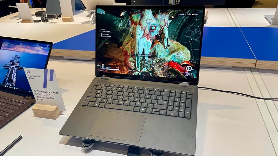 This HP laptop set a new record for battery life at CES 2026 — and it's not heavy

