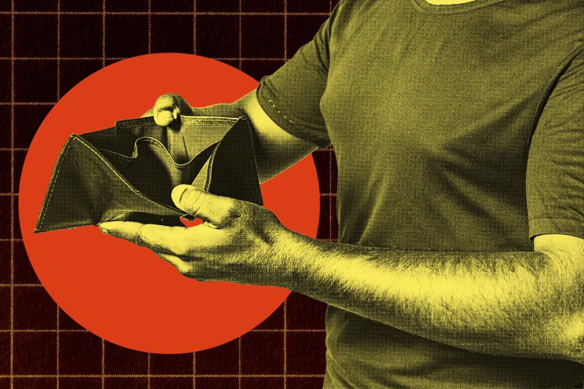 Economist warns poor will bear brunt of AI's impact on job market

