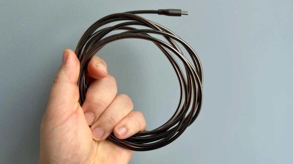 I didn't trust the claims of 'dog-proof' USB-C cables, so I tried something faster instead

