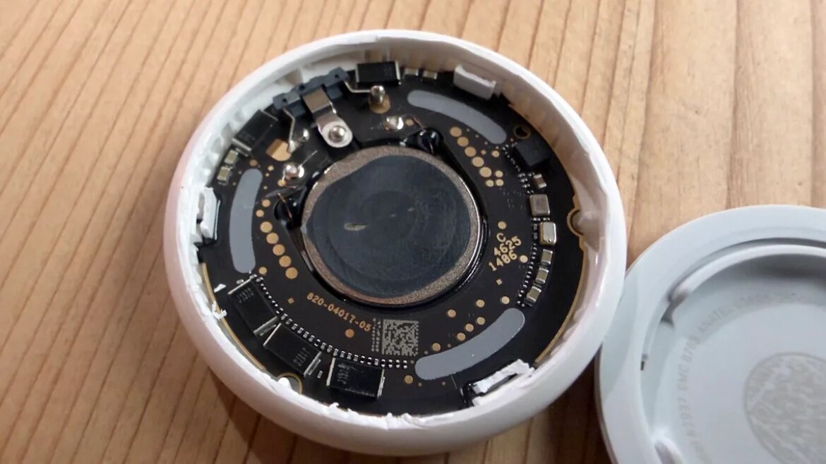 I took apart the new AirTag 2 and found a serious flaw in Apple's popular tracker

