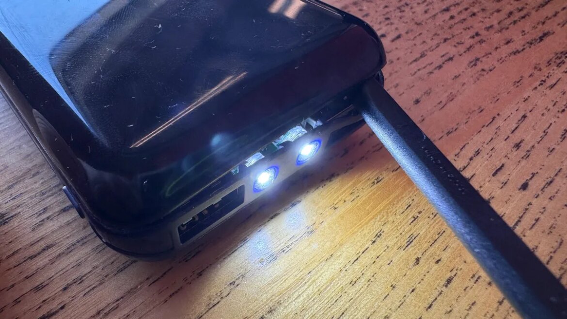 I tore apart a 9,000,000mAh power bank from eBay to find out the truth - here's what's inside

