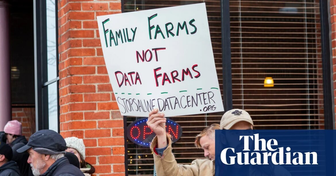US farmers are rejecting multimillion-dollar datacenter bids for their land: 'I'm not for sale' AI (Artificial Intelligence)

