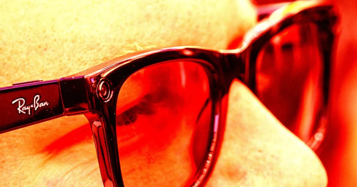 Meta workers say they're seeing disturbing things through users' smart glasses

