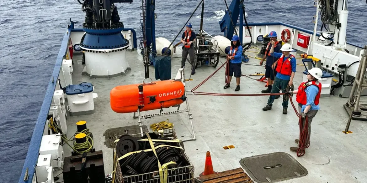 Download: Seafloor Science and Military Chatbot

