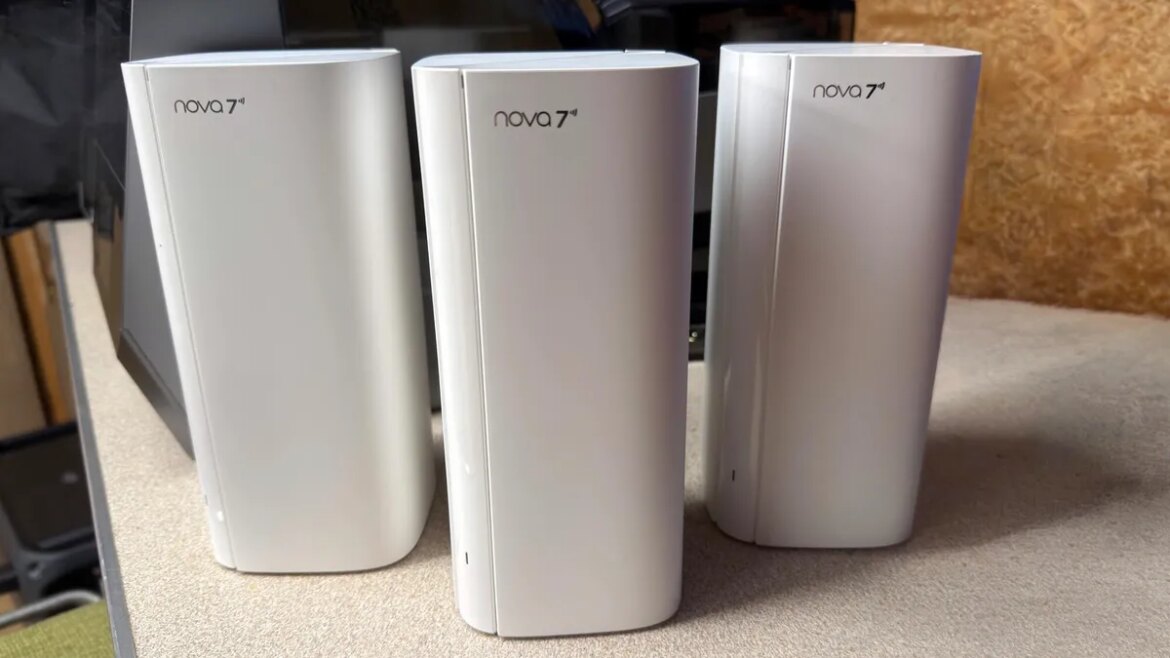 Should You Switch to a Wi-Fi 7 Mesh Router? My home test shows what worked better (and what didn't)

