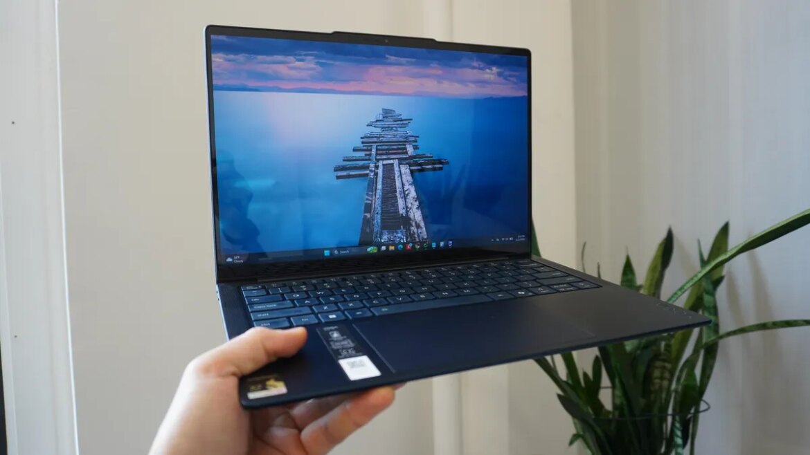 This Lenovo Yoga beats my MacBook Air in ways I didn't expect

